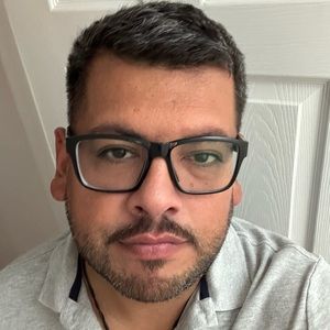 Meet your Posher, Christian